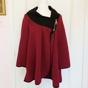 PAPILLON burgundy cloak